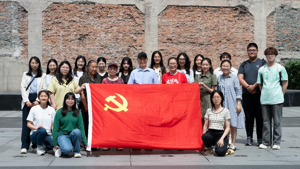 1.jpg 1.jpg